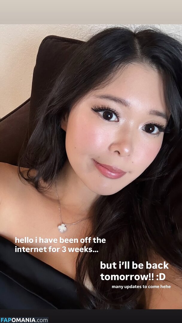 ExtraEmily / extra.emilay / extra.emily / extraemilyy / extremly_cute Nu OnlyFans  Photo fuitée #10