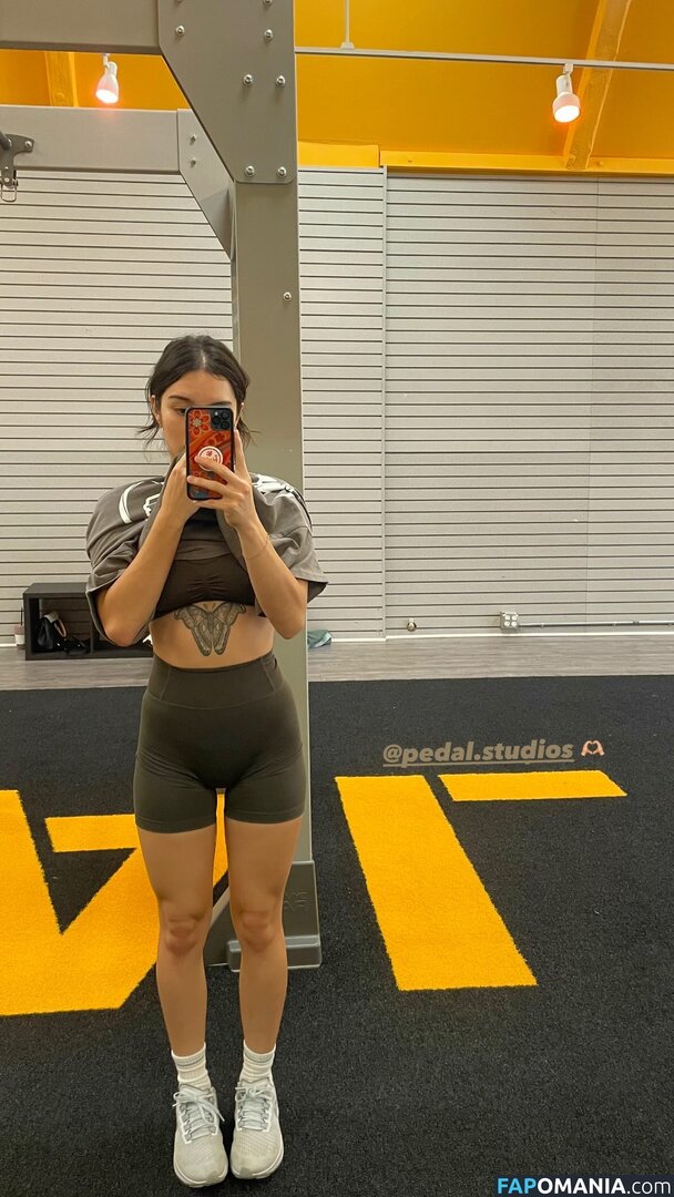Taylor Lee / f0rest_fairy / f0restfairy Nu OnlyFans  Photo fuitée #14