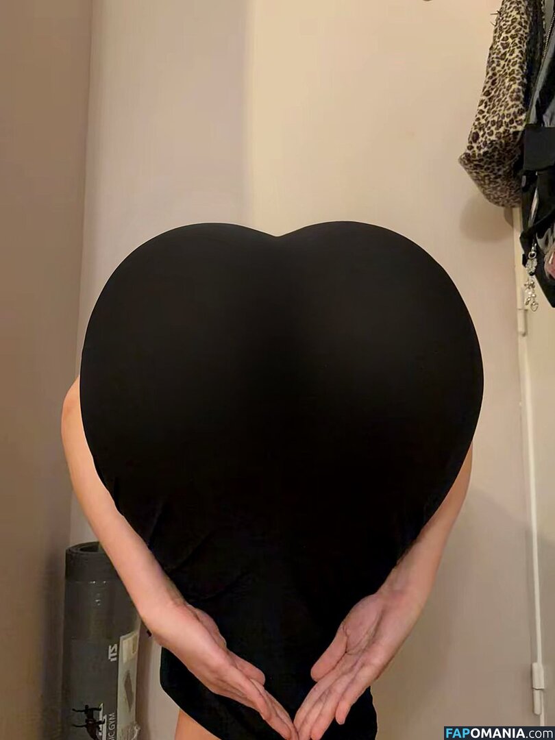 f3i4ly Nu OnlyFans  Photo fuitée #2