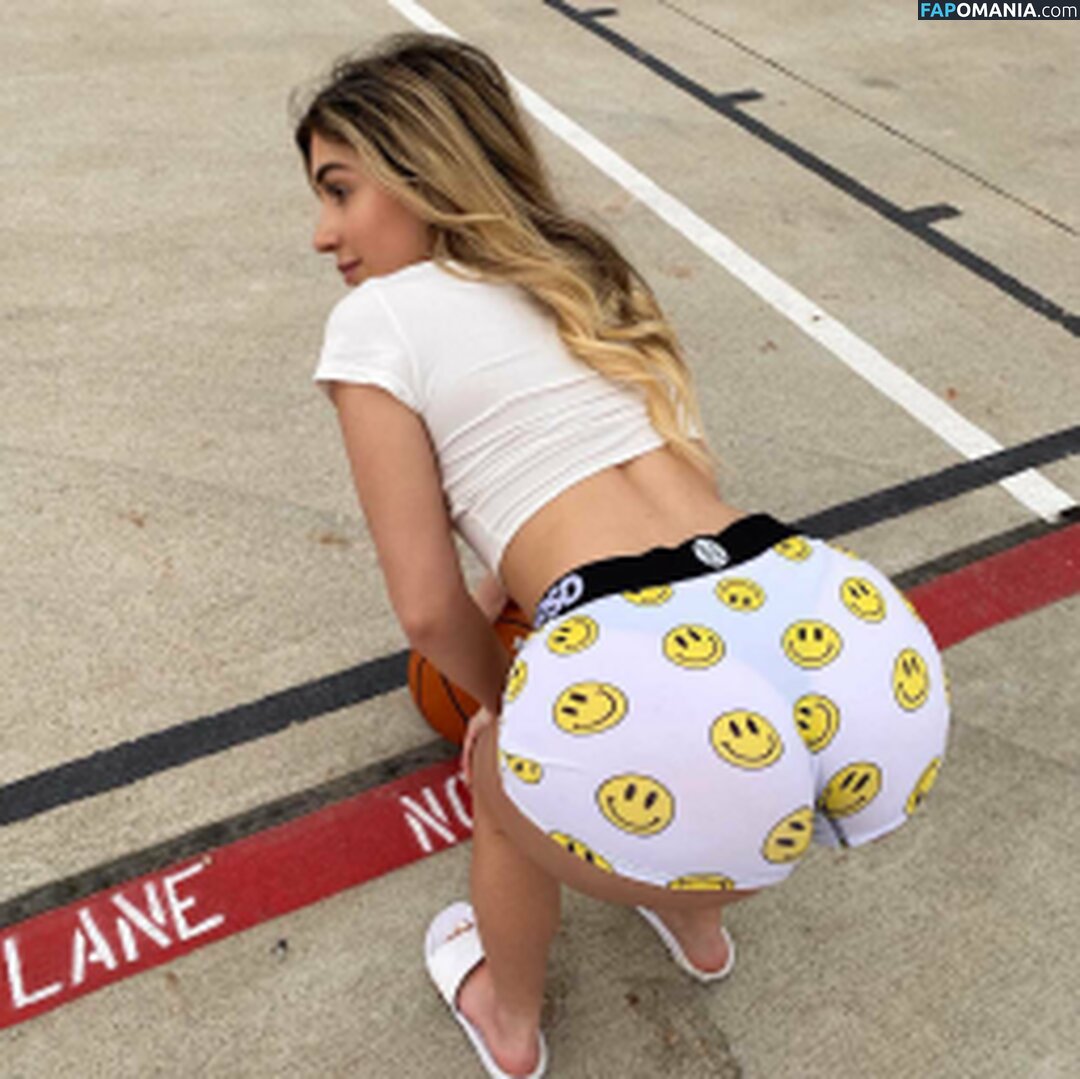 Faith Lianne / Imfaithxo / faithlianne Nu OnlyFans  Photo fuitée #265