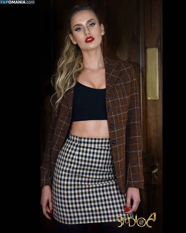 Fern Alexandra Nu OnlyFans  Photo fuitée #8