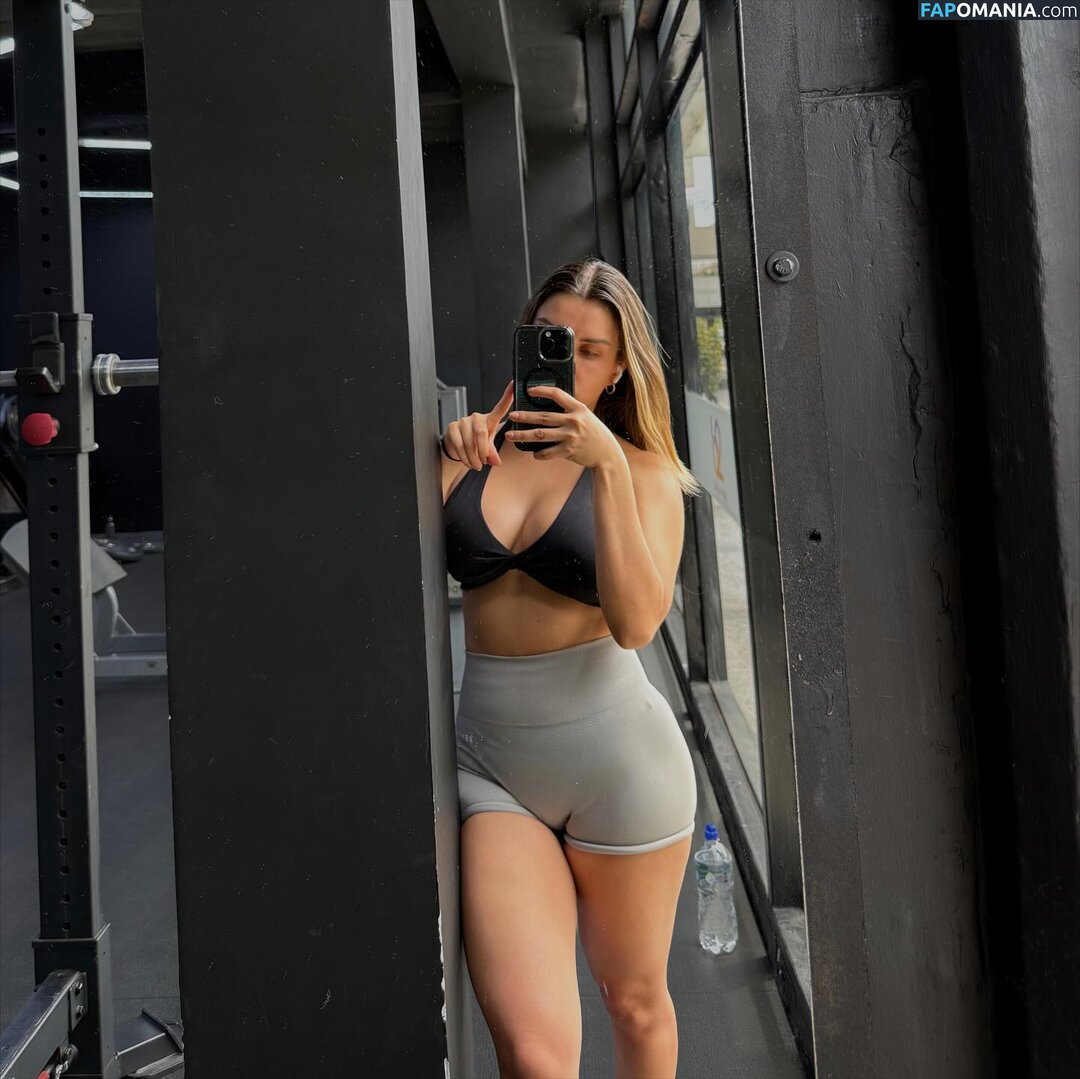 Fiorella Retiz / fiorellaretiz Nu OnlyFans  Photo fuitée #8