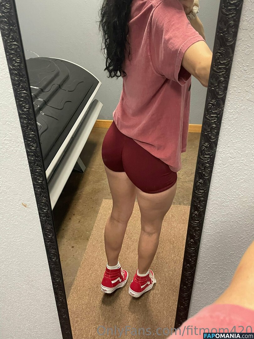 Elizabeth / fitmom420 / fitmomology42 Nu OnlyFans  Photo fuitée #12