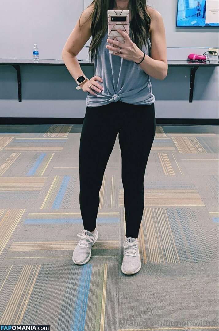 fitmomto3 / fitmomwith3 Nu OnlyFans  Photo fuitée #69