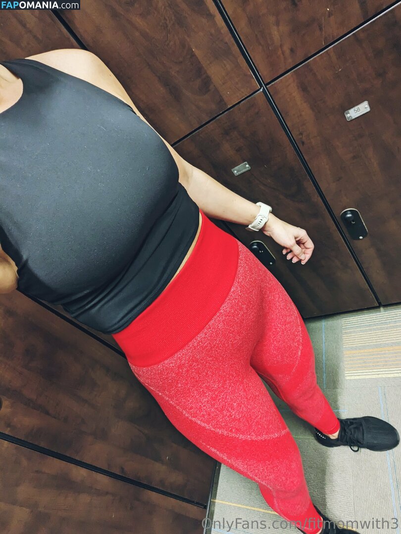 fitmomto3 / fitmomwith3 Nu OnlyFans  Photo fuitée #84