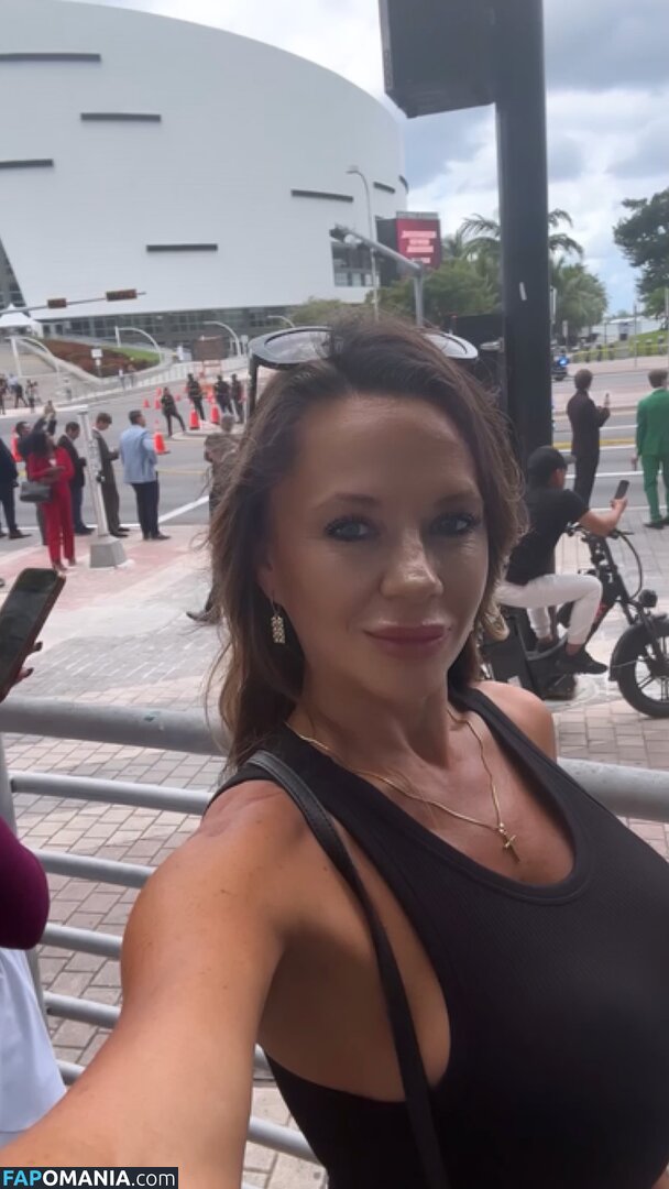 fitt4pleasure / https: / kaitlyn jaynne Nu OnlyFans  Photo fuitée #23