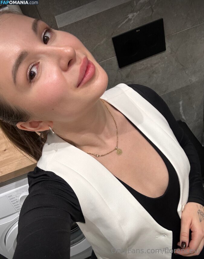 florencegiven / florencevi Nu OnlyFans  Photo fuitée #20