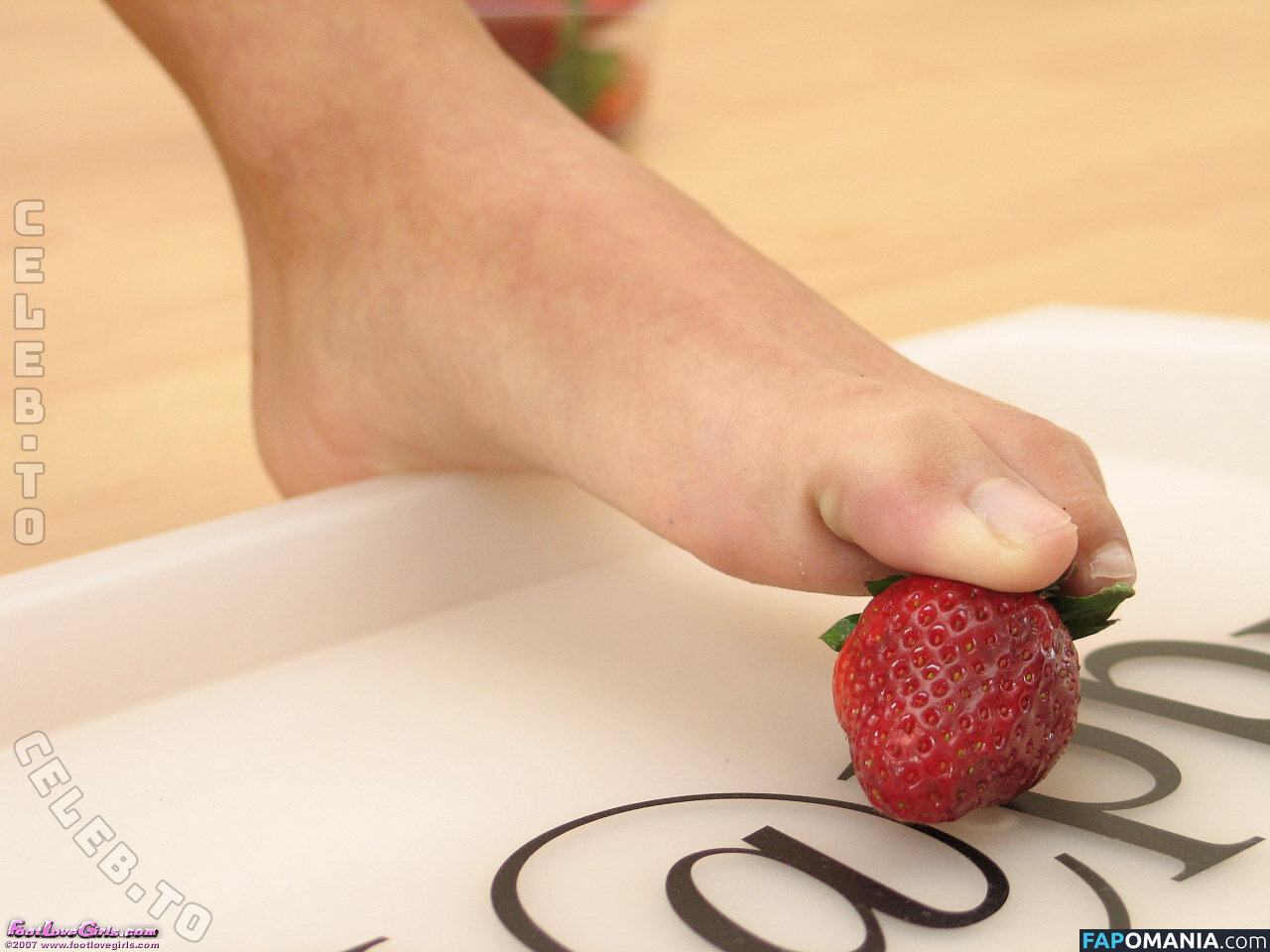 Footlovegirls Nu OnlyFans  Photo fuitée #27