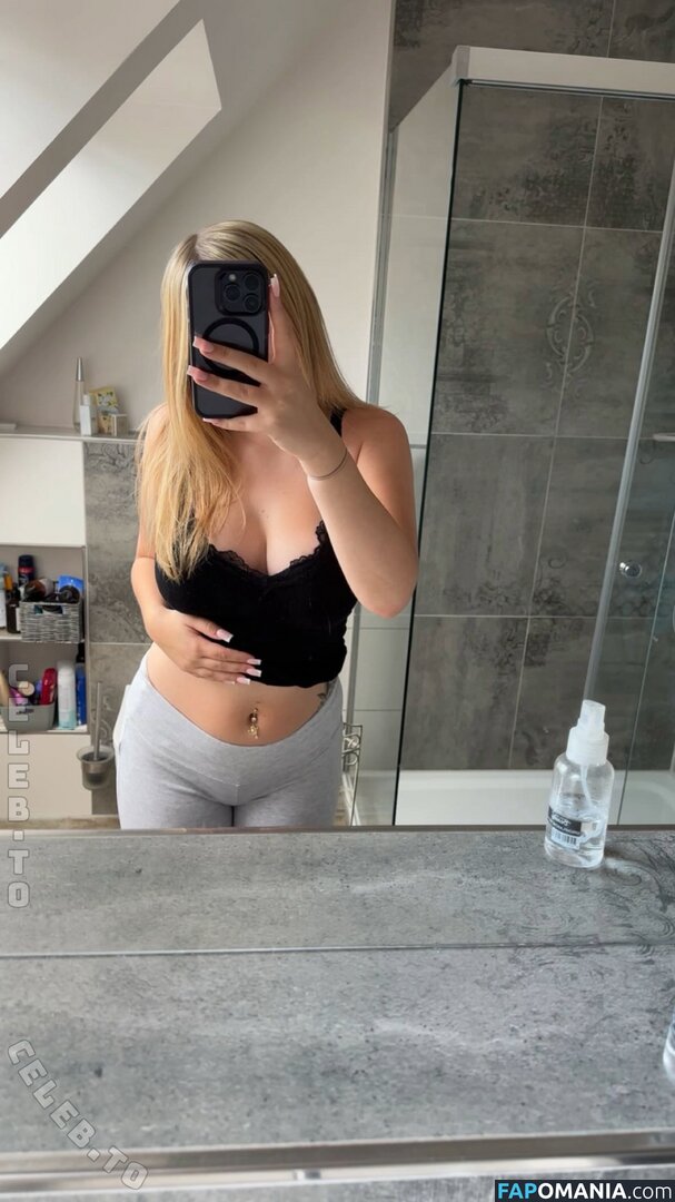 franziihtz / franziiiiihtz Nu OnlyFans  Photo fuitée #10