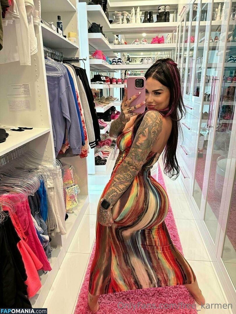 free_karman / free_karmen Nu OnlyFans  Photo fuitée #122