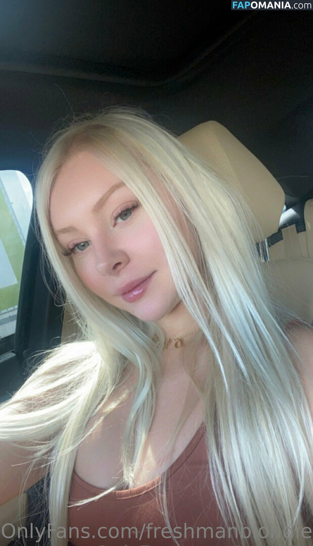 freshmanblondie18 / sheblondie_ Nu OnlyFans  Photo fuitée #25
