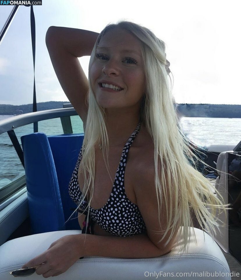 freshmanblondie18 / sheblondie_ Nu OnlyFans  Photo fuitée #309