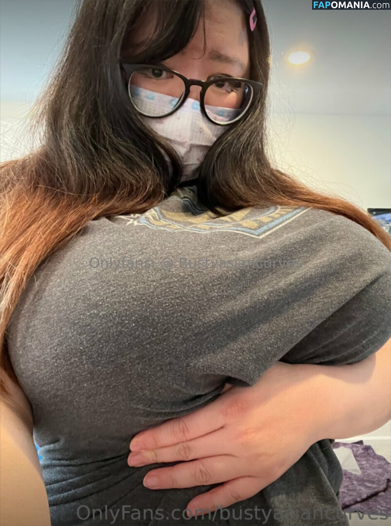 Friedricegrannny / friedricegranny / yoolovee Nu OnlyFans  Photo fuitée #1