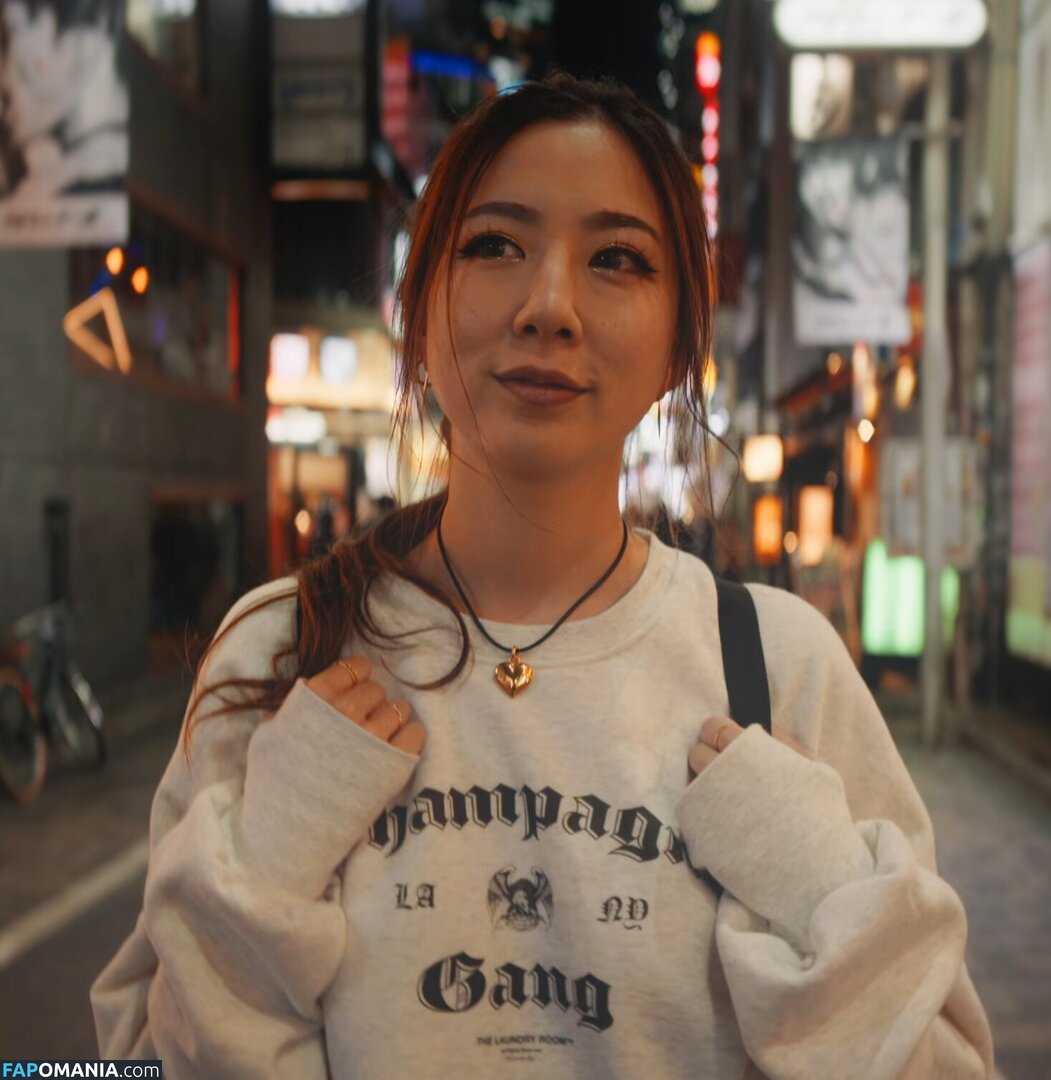 Fuslie / Leslie Nu OnlyFans  Photo fuitée #784