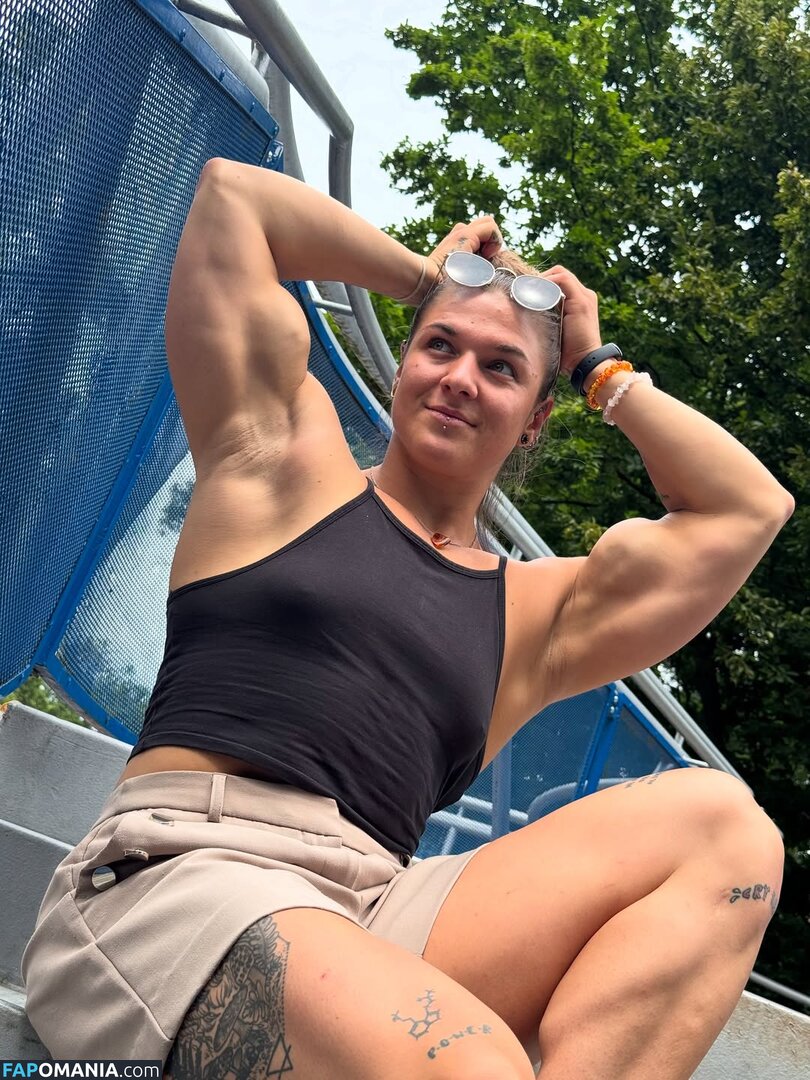 Gabriela / gabiflex / gabiwwauters / gabrielahejna_ifbbpro Nu OnlyFans  Photo fuitée #51