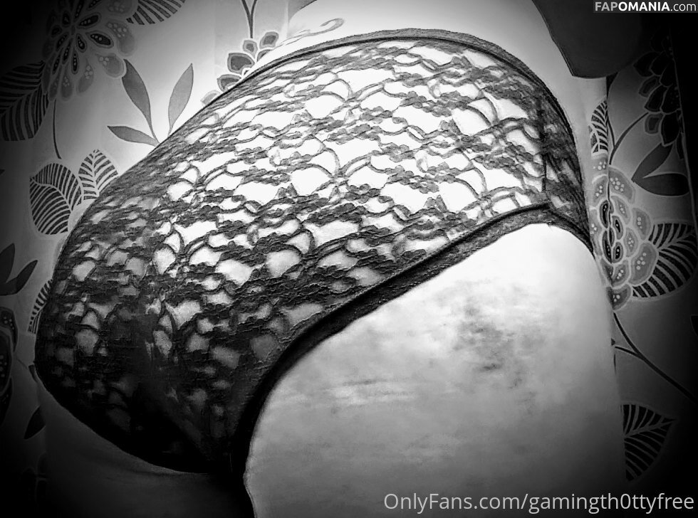 gamingth0ttyfree / thtprvttygrl Nu OnlyFans  Photo fuitée #4