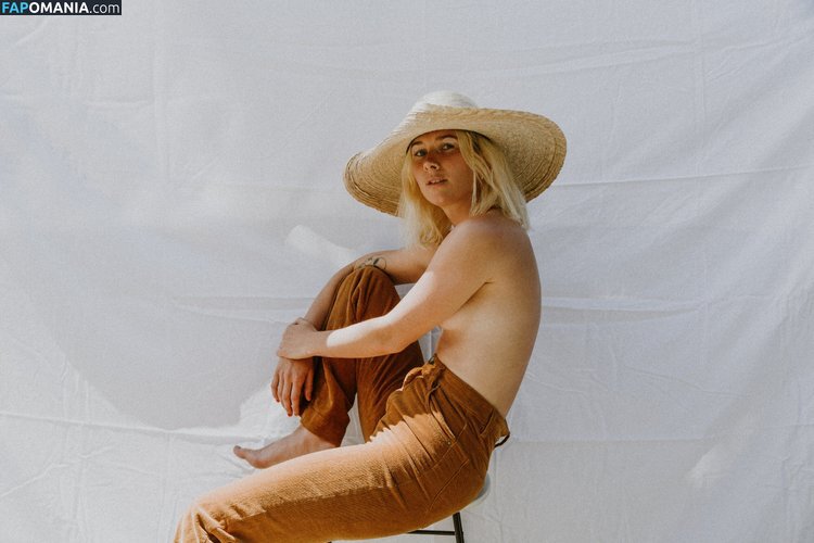 Broods singer / Georgia Nott / NottGeorgia / broodsmusic Nu OnlyFans  Photo fuitée #2