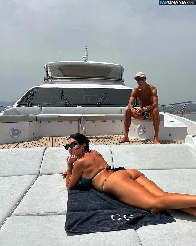 Georgina Rodriguez / georginagio Nu OnlyFans  Photo fuitée #2
