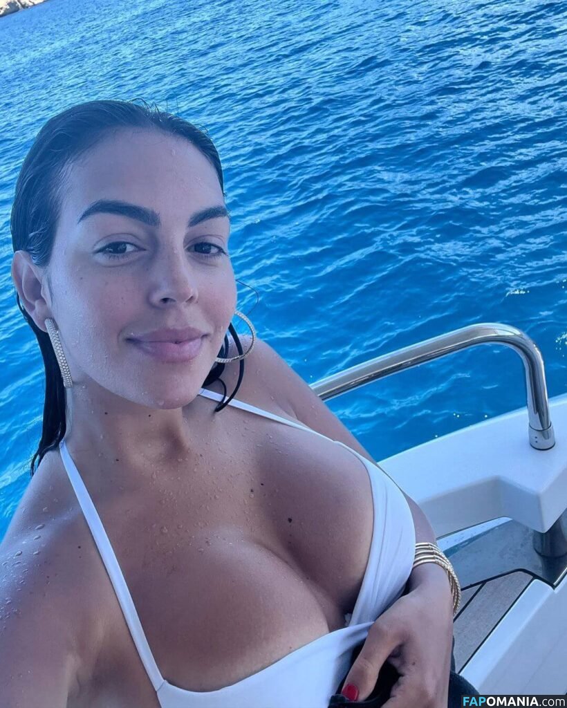 Georgina Rodriguez / georginagio Nu OnlyFans  Photo fuitée #7