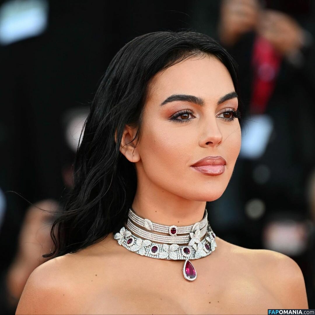 Georgina Rodriguez / georginagio Nu OnlyFans  Photo fuitée #25