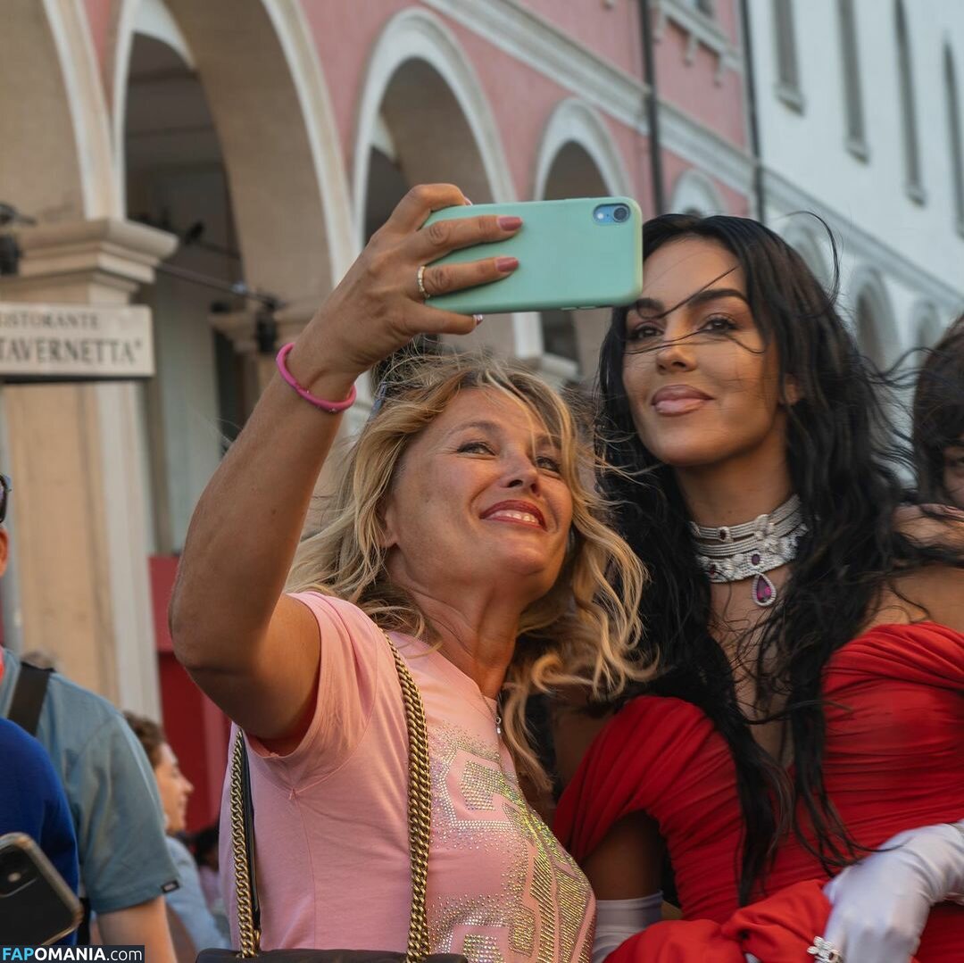 Georgina Rodriguez / georginagio Nu OnlyFans  Photo fuitée #31