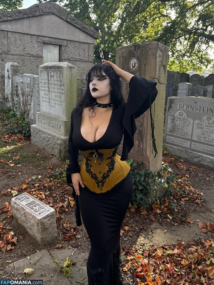 ghoulishbats Nu OnlyFans  Photo fuitée #7
