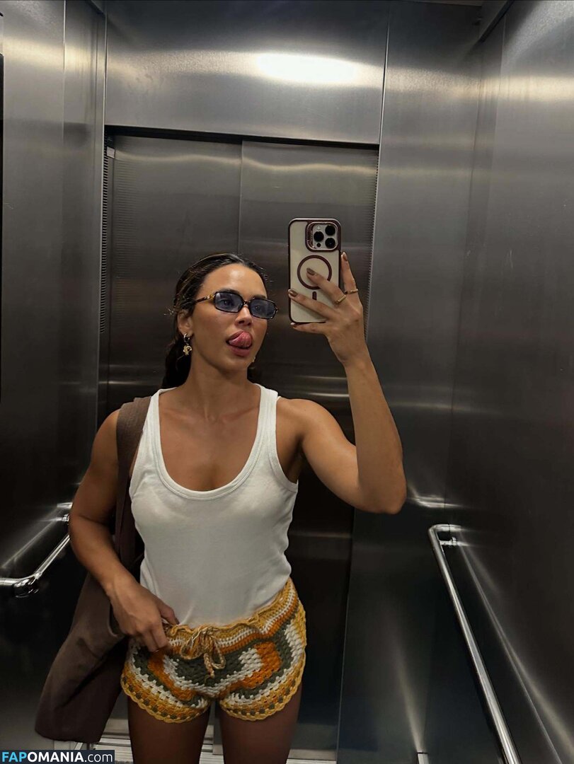 Giovana Cordeiro / cordeirogi Nu OnlyFans  Photo fuitée #3