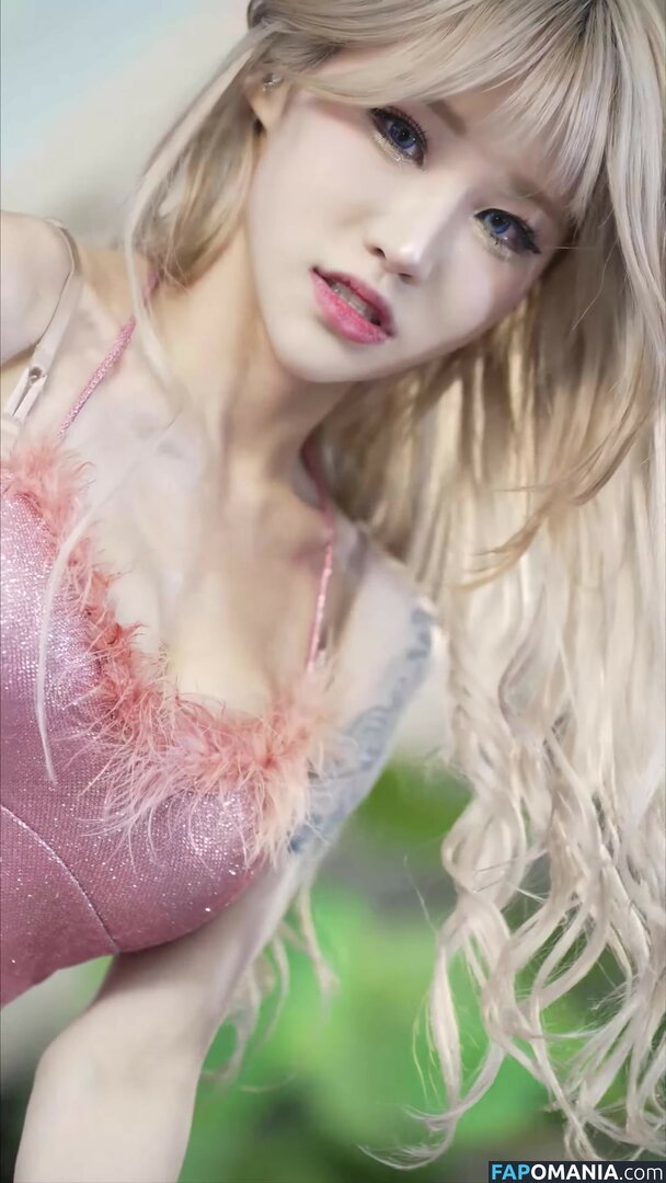 Girl Crush / Taeri / girlcrush_tr Nu OnlyFans  Photo fuitée #23