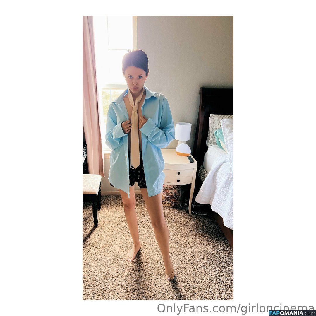 girloncinema Nu OnlyFans  Photo fuitée #43