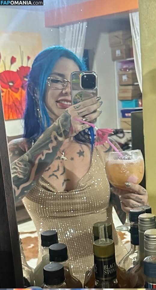 Giu Hellsing / GiuHellsing Nu OnlyFans  Photo fuitée #10