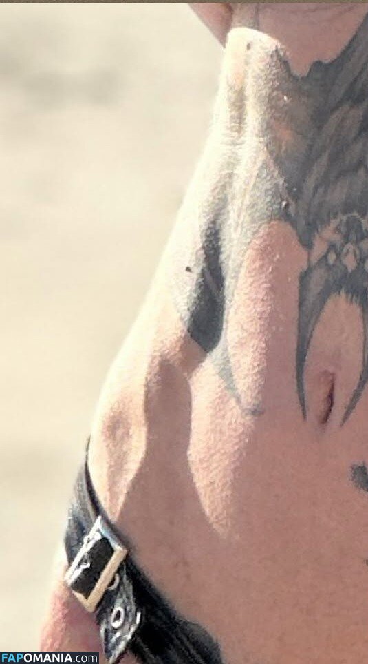 Giu Hellsing / GiuHellsing Nu OnlyFans  Photo fuitée #18