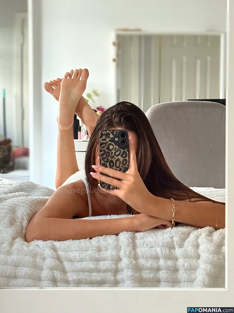 Goddess Kiki / lovegoddesskiki Nu OnlyFans  Photo fuitée #10