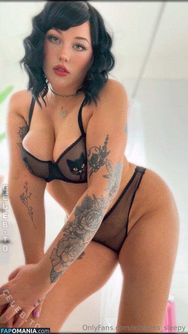 Goddess_sleepy / goddesssleepyy / https: / sleepyqtcat Nu OnlyFans  Photo fuitée #17