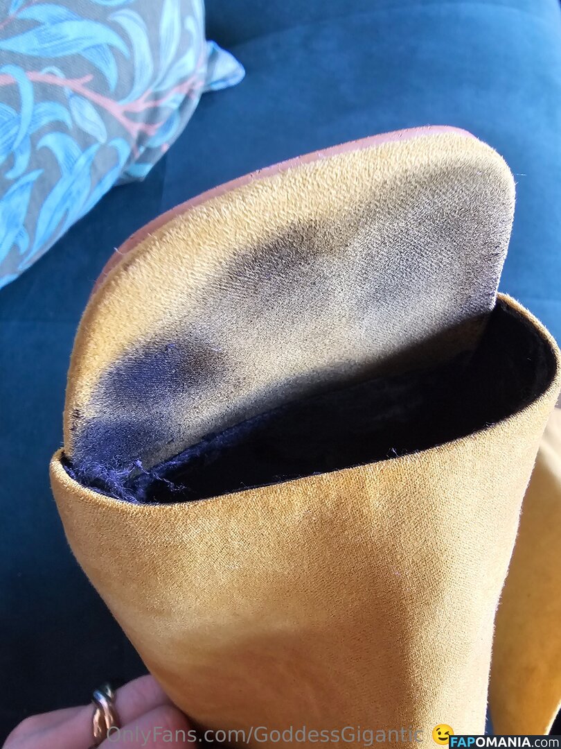 giganticgoddess / goddessgigantic Nu OnlyFans  Photo fuitée #11