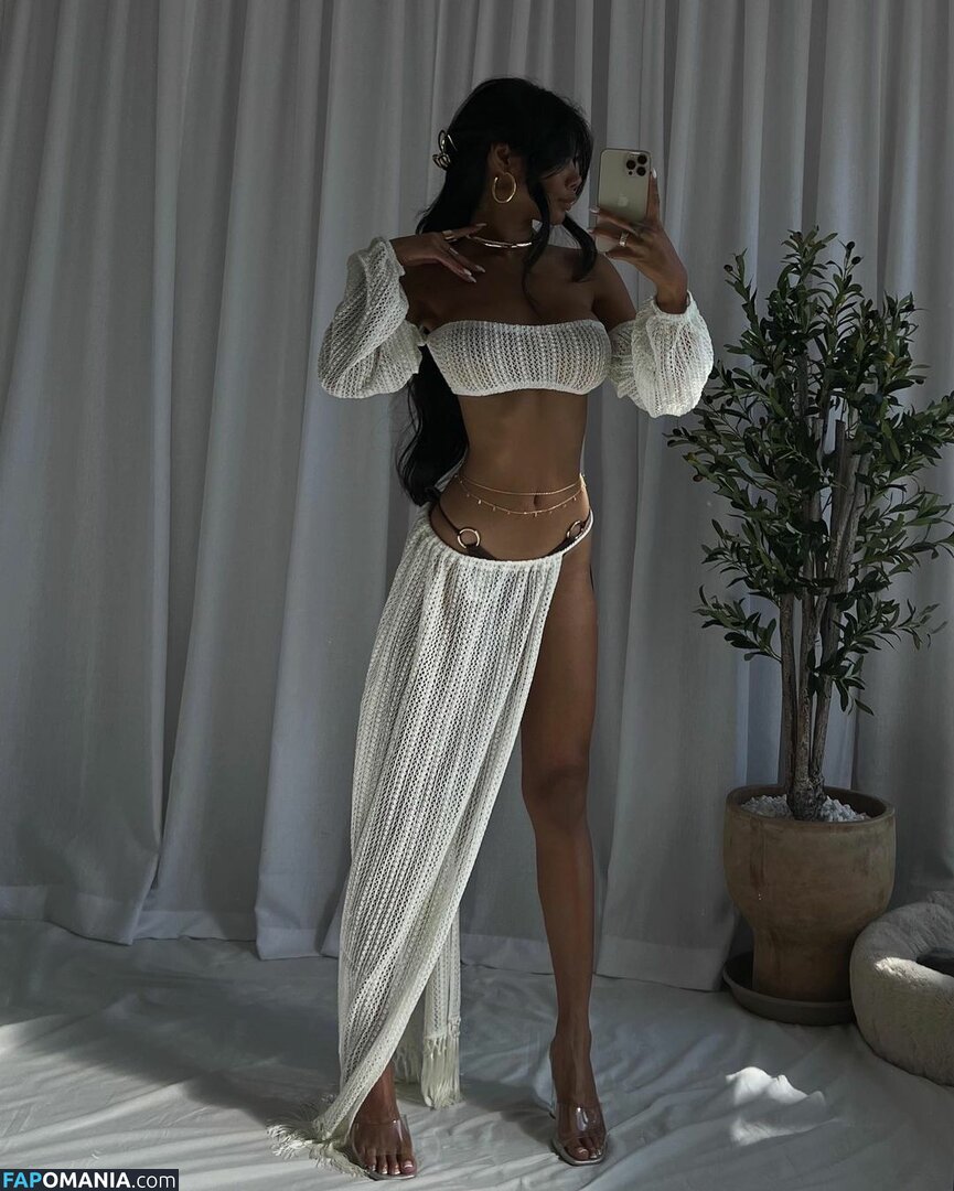 gold.gypsy / u10319871 Nu OnlyFans  Photo fuitée #216