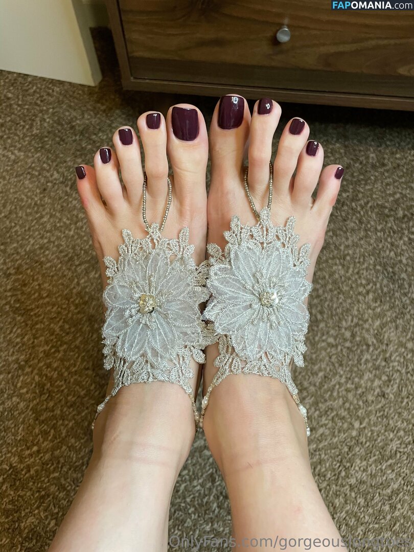 Gorgeouslngtoes / Gorgeouslongtoes / Jess Lily / gorgeouslongtoesxo / https: Nu OnlyFans  Photo fuitée #4