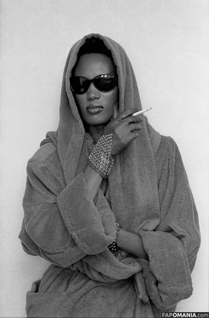 Grace Jones / gracejonesofficial / https: Nu OnlyFans  Photo fuitée #5
