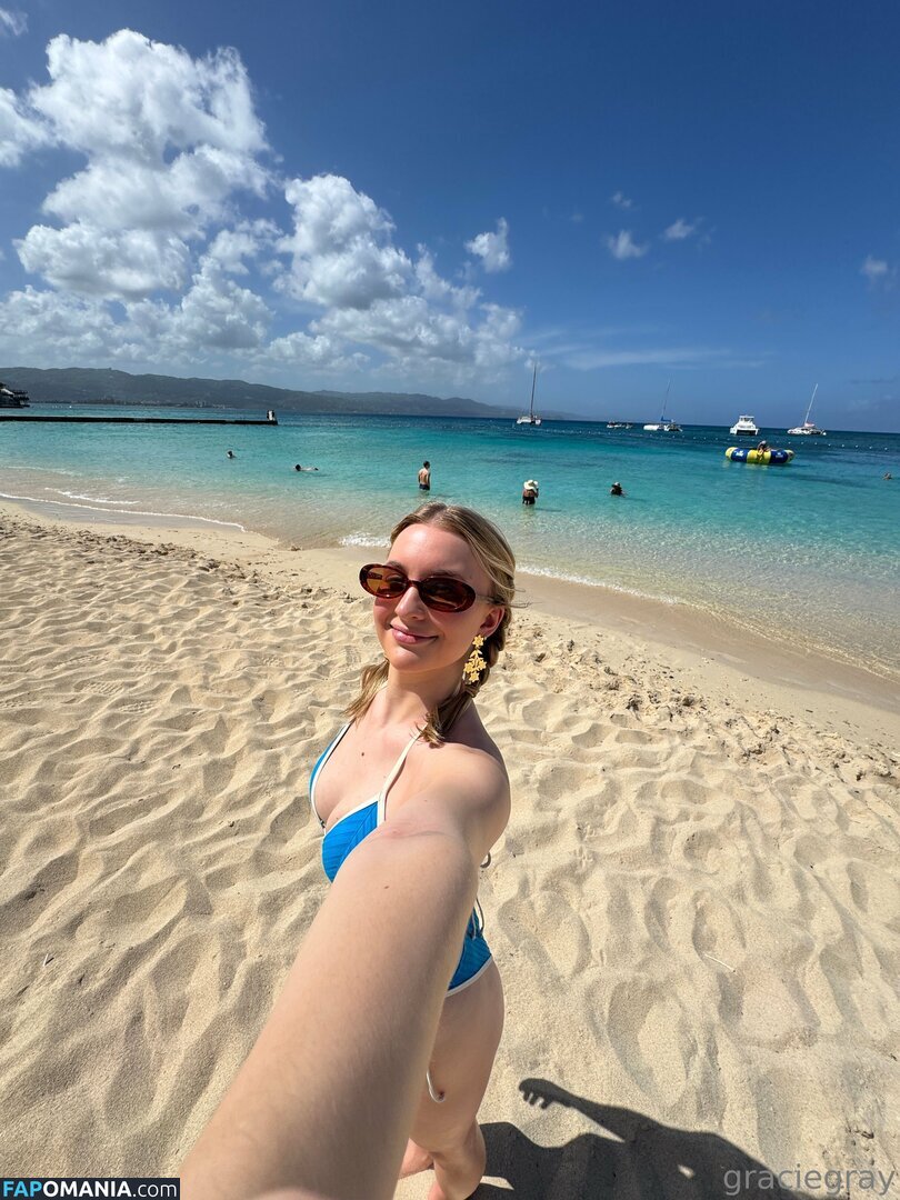 gracefully.lilly / graciegray / lilly.bird Nu OnlyFans  Photo fuitée #1