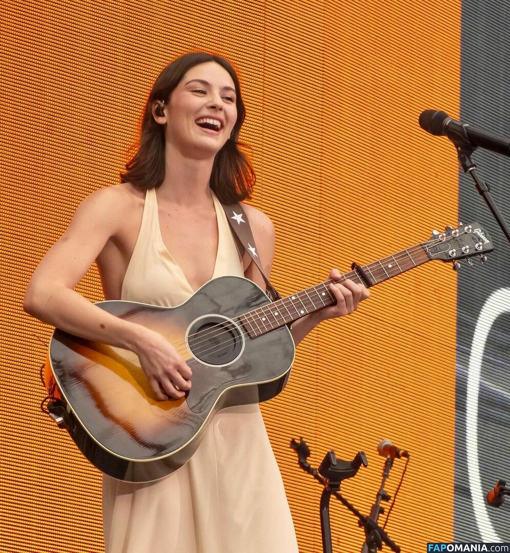 Gracie Abrams / gracieabrams Nu OnlyFans  Photo fuitée #107