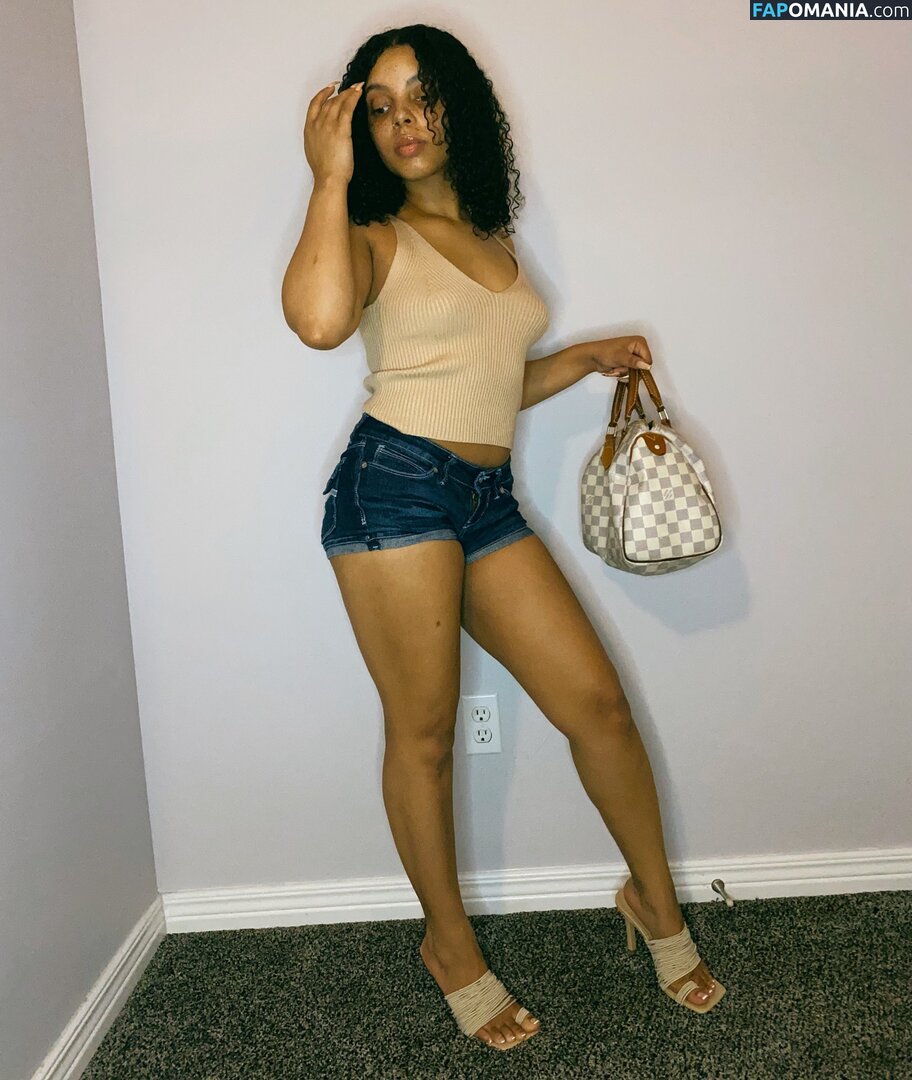 1guapunzel / Guapunzel / https: Nu OnlyFans  Photo fuitée #2