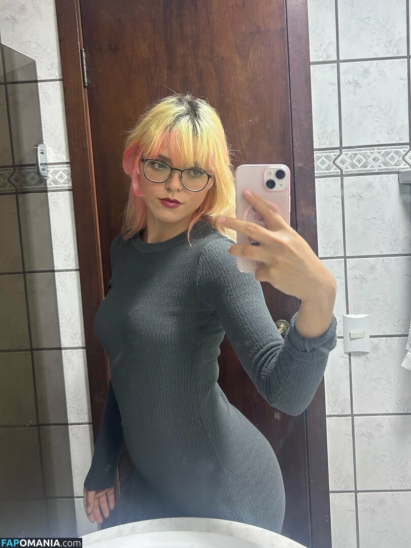 @guimaraesmelvianna / Gmelvianna / Guimaraesmelvianna Nu OnlyFans  Photo fuitée #4