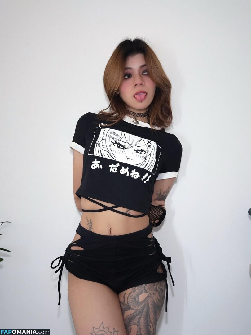 Guinny / https: / mariinovember Nu OnlyFans  Photo fuitée #13