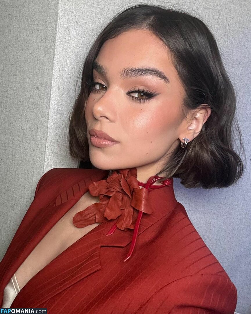 Hailee Steinfeld / haileesteinfeld / https: Nu OnlyFans  Photo fuitée #1533