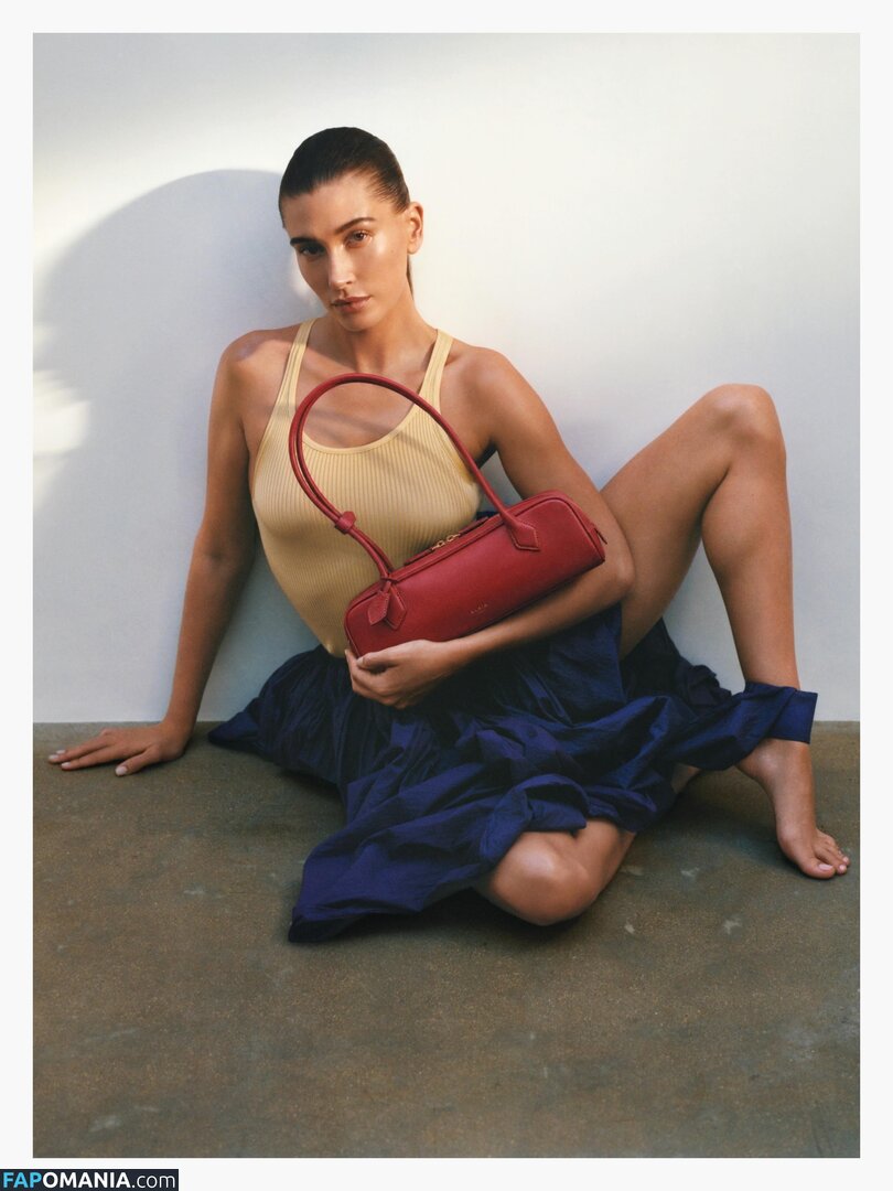 Hailey Baldwin Bieber / haileybieber Nu OnlyFans  Photo fuitée #676