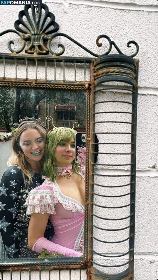 Haley Lu Richardson / haleyluhoo Nu OnlyFans  Photo fuitée #207