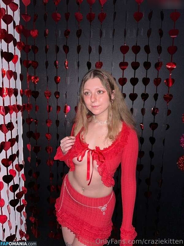Hallie Gift / craziekitten / giftyhippie Nu OnlyFans  Photo fuitée #3