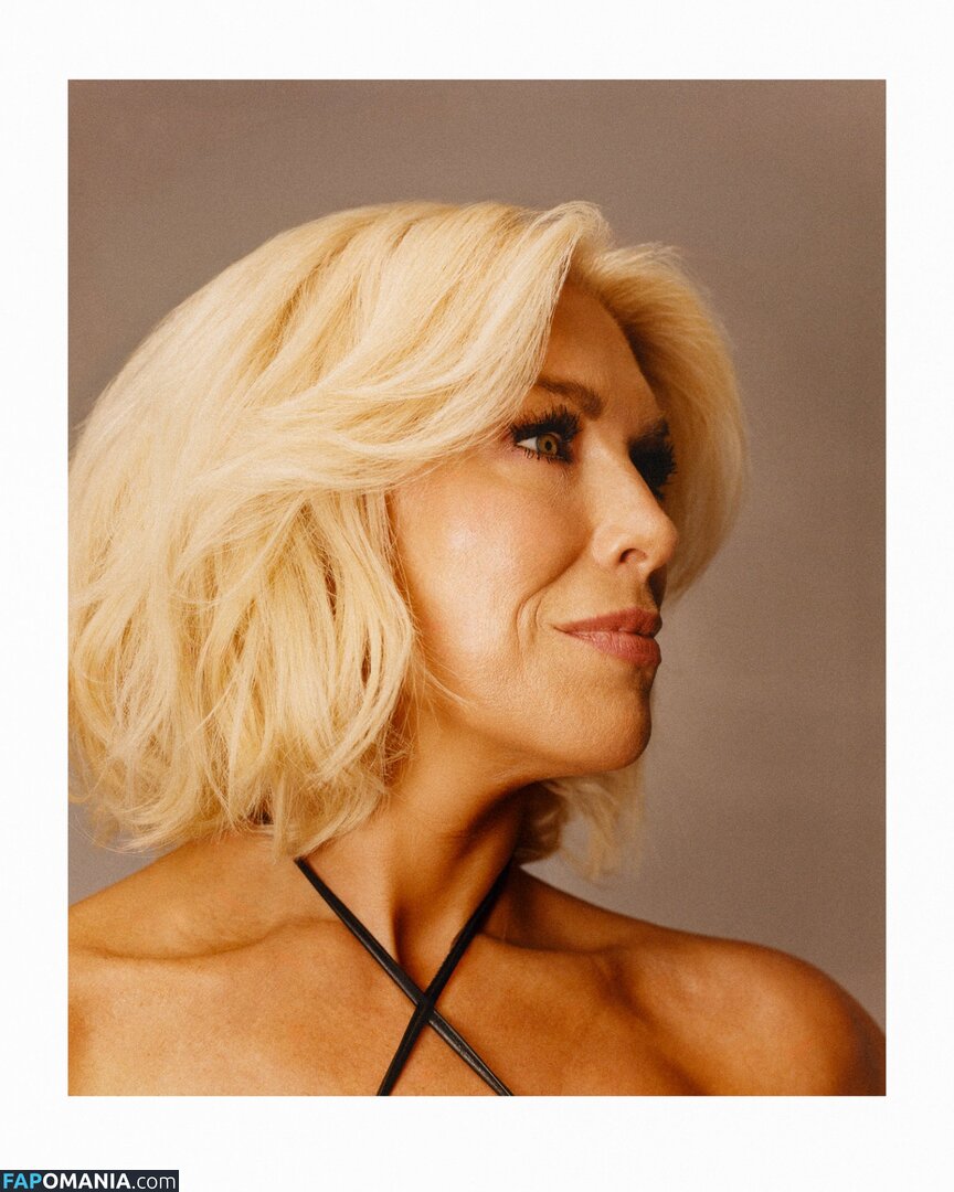 Hannah Waddingham / hannah_waddingham Nu OnlyFans  Photo fuitée #9