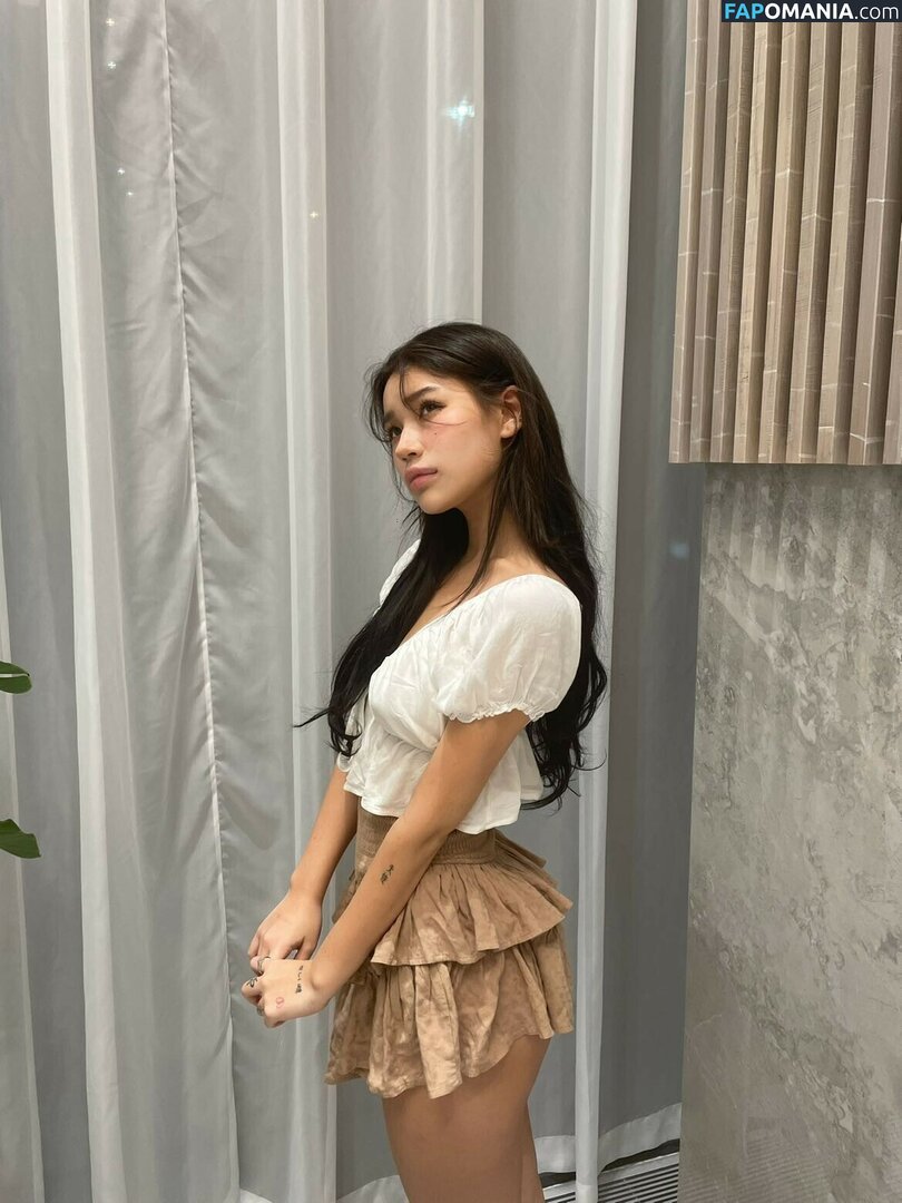 Hannahkae27 Nu OnlyFans  Photo fuitée #229
