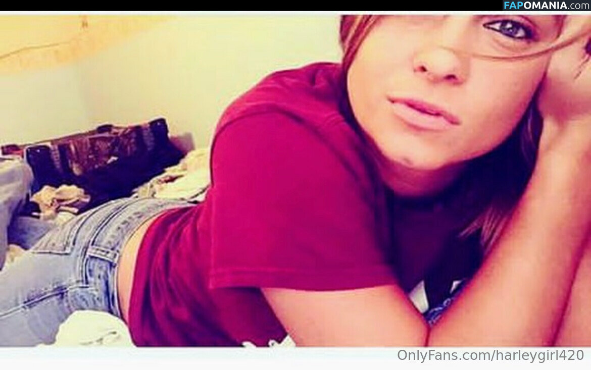 h4ley20 / harleygirl420 Nu OnlyFans  Photo fuitée #17