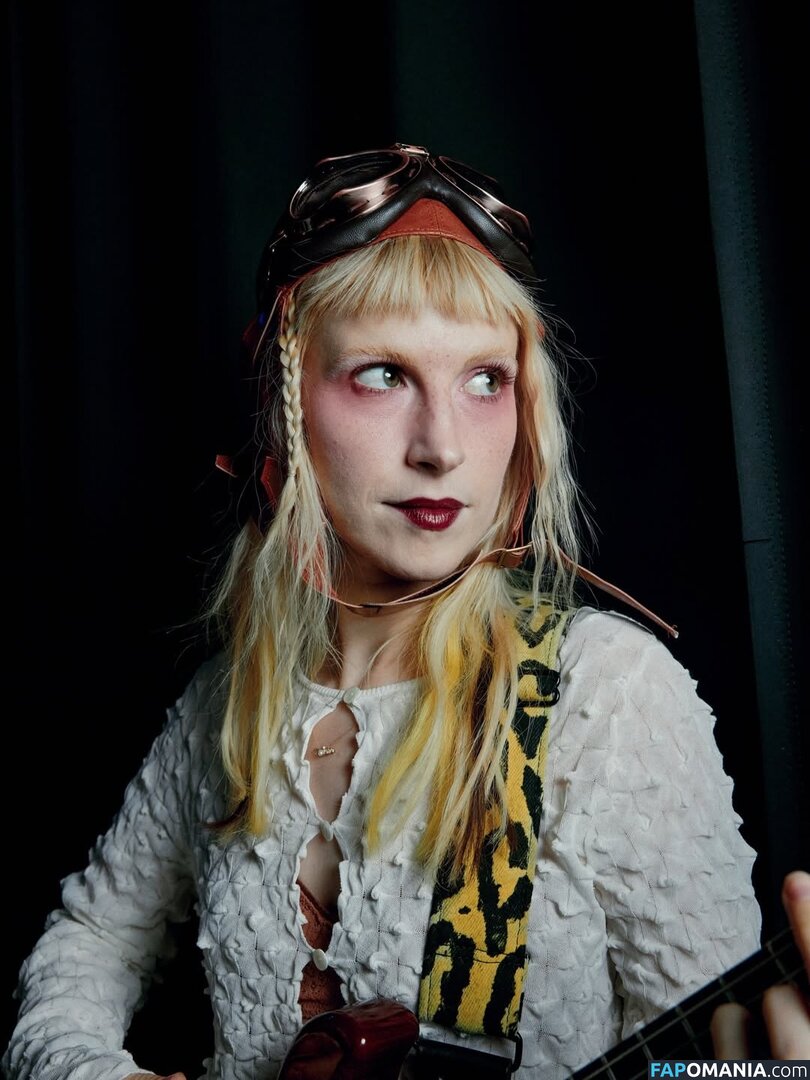 Hayley Williams / meepyfreepy / yelyahwilliams Nu OnlyFans  Photo fuitée #86